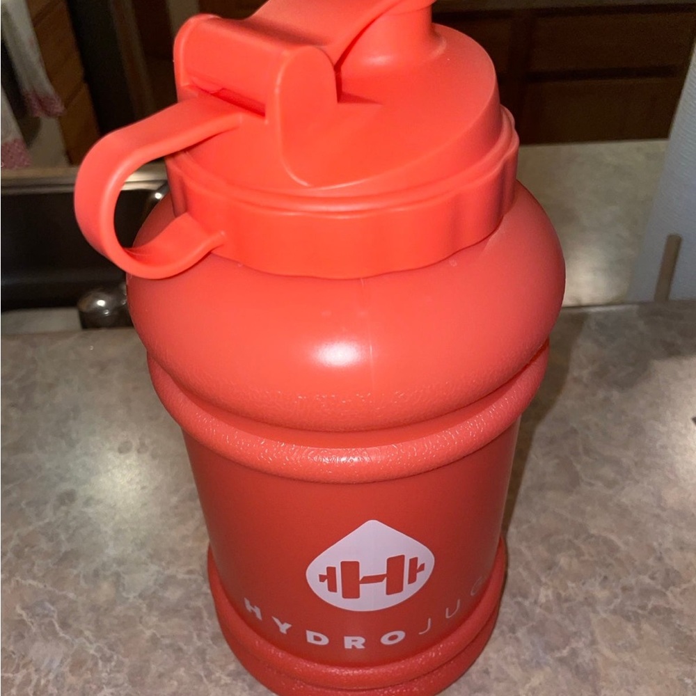 Hydrojug